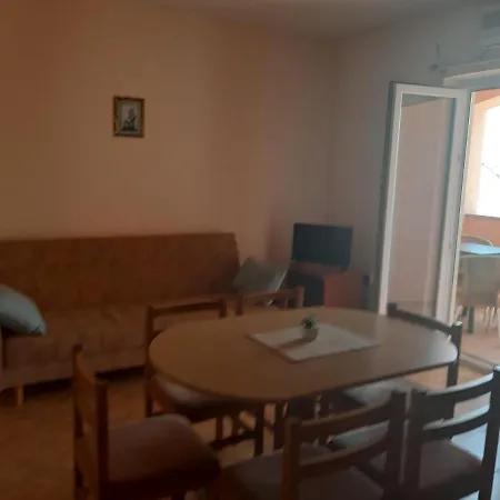 Apartment Krizmanic *